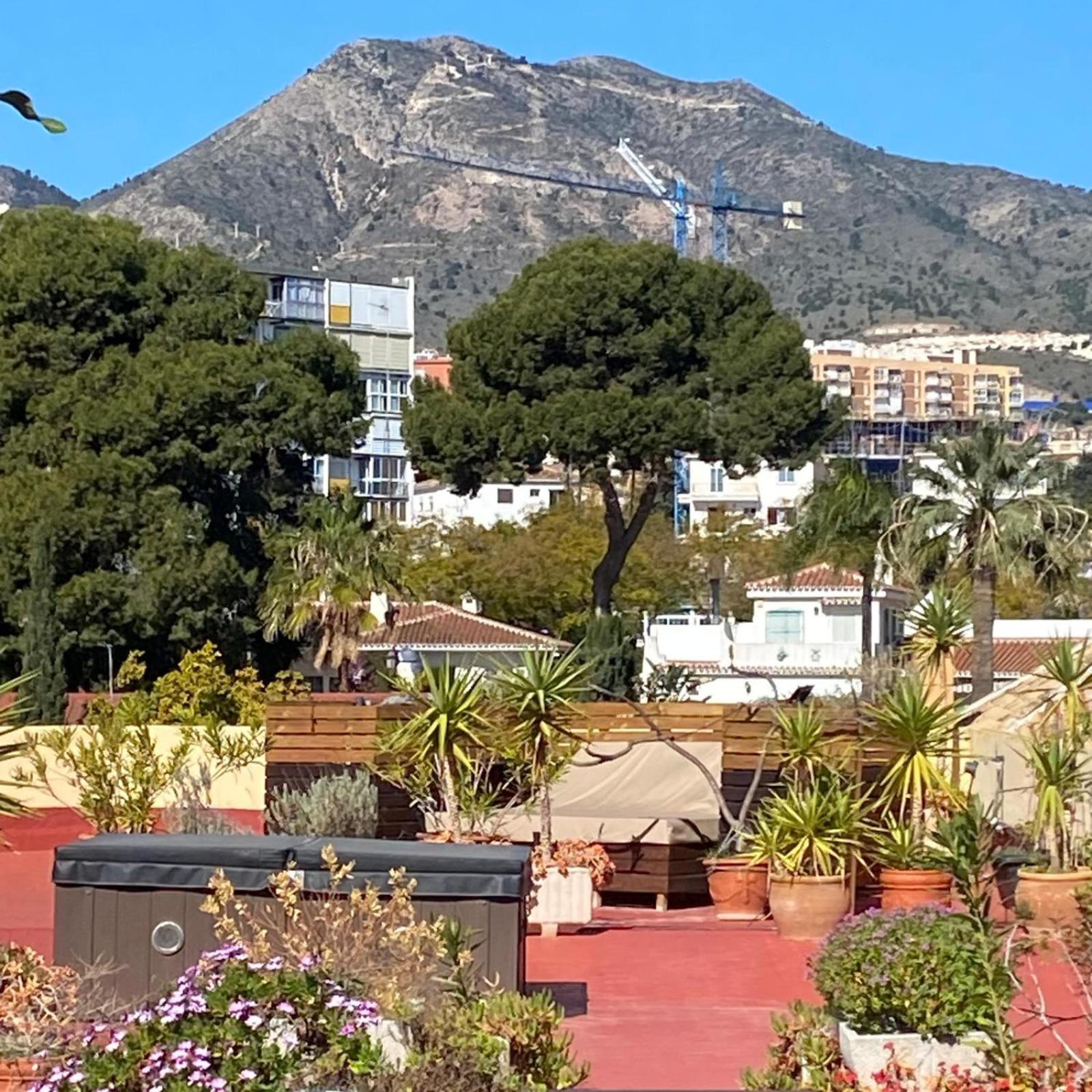550 M2 Luxury Penthouse - Jacuzzi, Golf & Beach Benalmádena Exterior photo